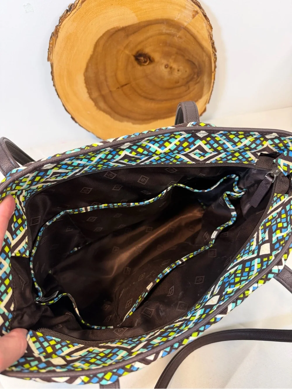 Vera Bradley Rain Forest Quilted Shoulder Bag‎ Geometric Chevron Pattern Zip Top